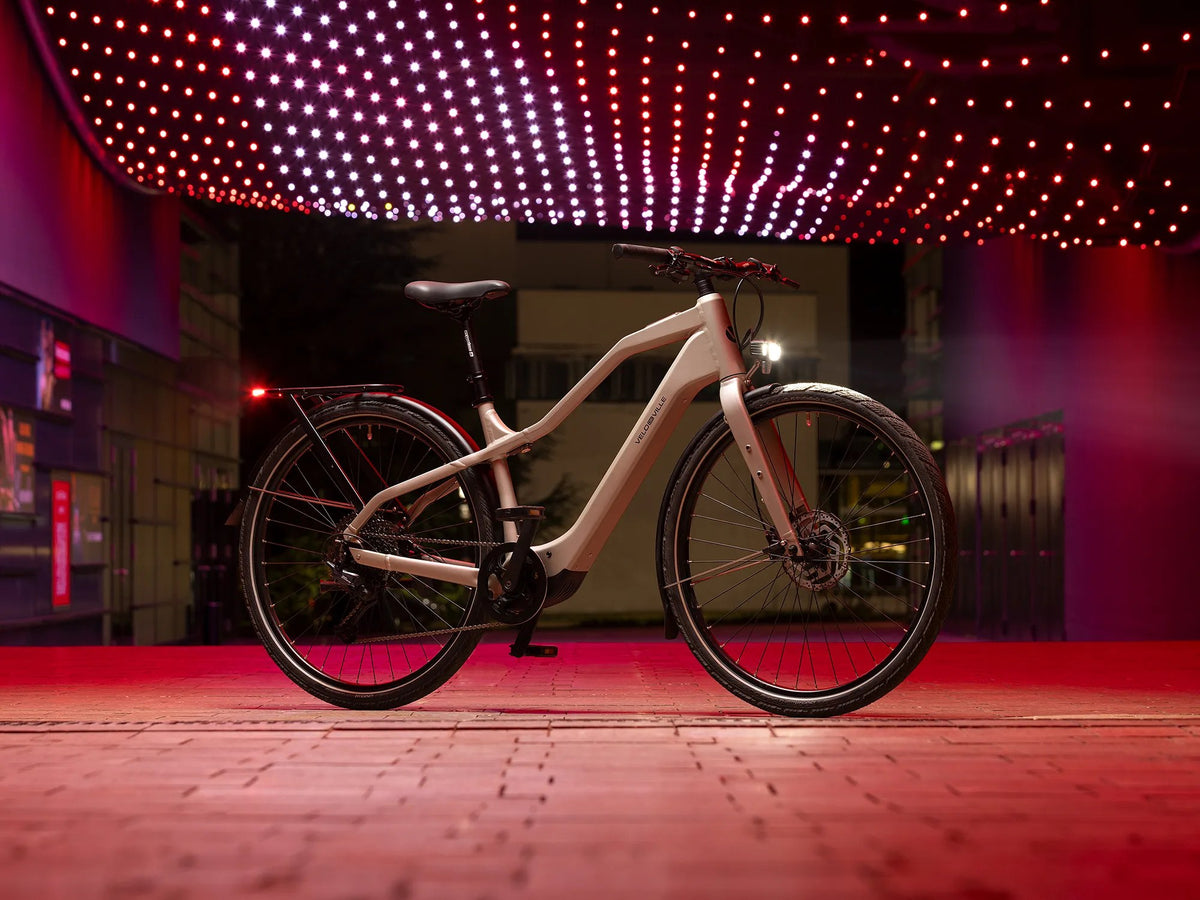 Velo de Ville REVO-C i aftenlys